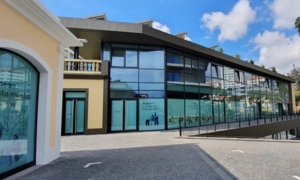 Commercial Areas - Turista